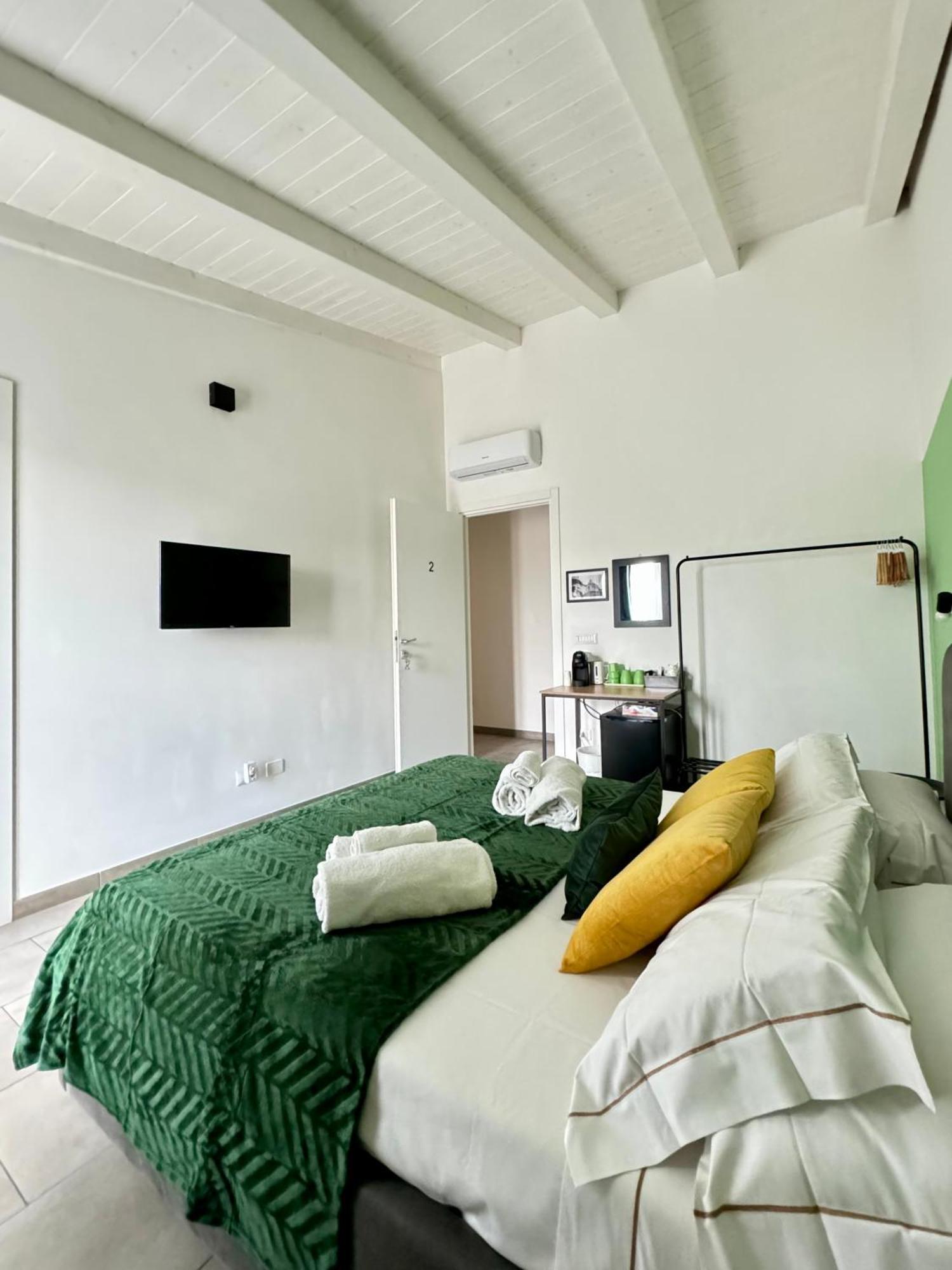 Citroom - Green City Rooms Olbia Extérieur photo