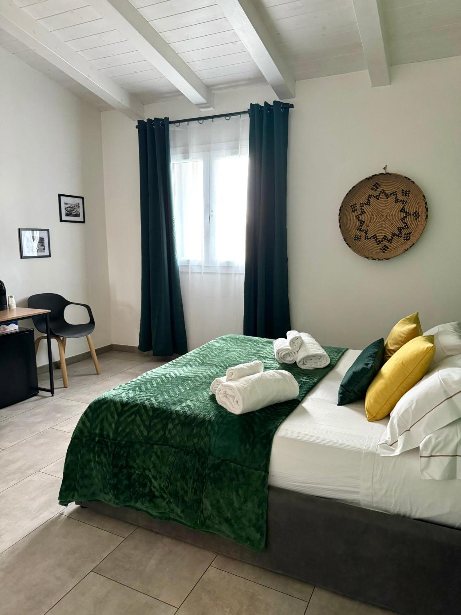 Citroom - Green City Rooms Olbia Extérieur photo